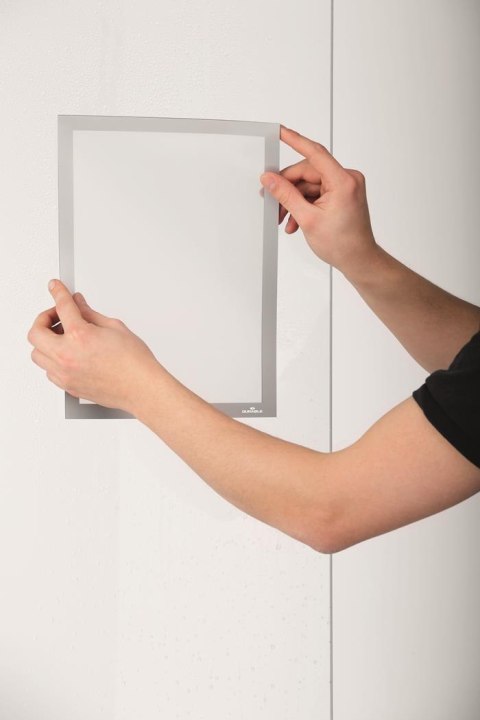 Ramka plakatowa DURAFRAME SUN A4 srebrna (2) 484123 DURABLE Durable Ramka plakatowa DURAFRAME SUN A4 srebrna (2) 484123 DURABLE Durable